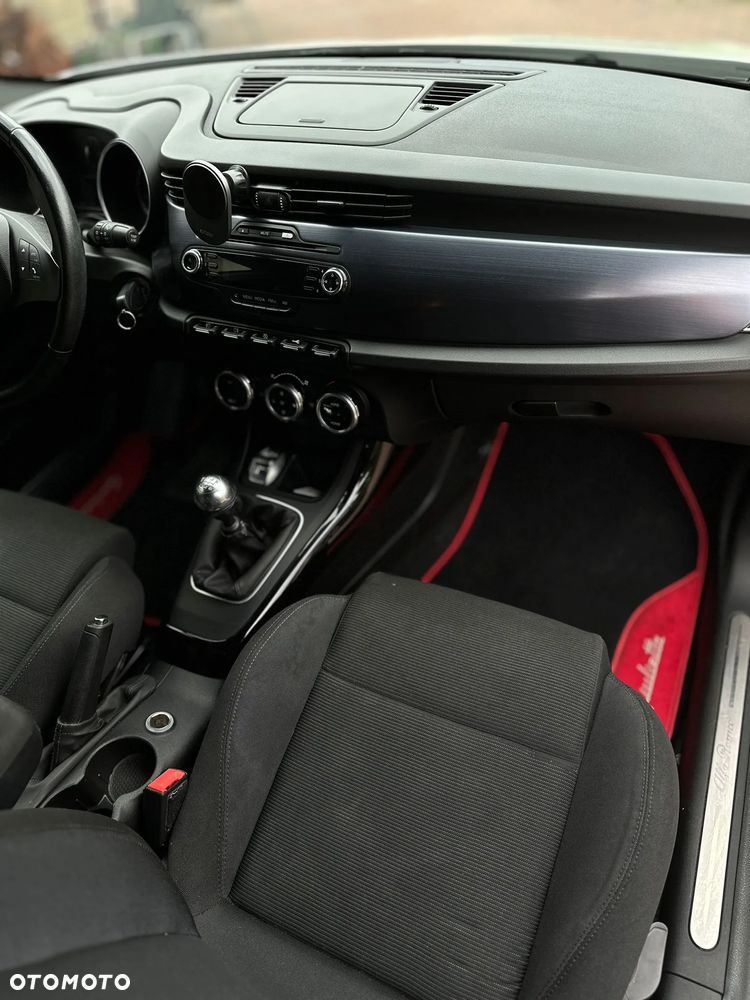 Alfa Romeo Giulietta - 24