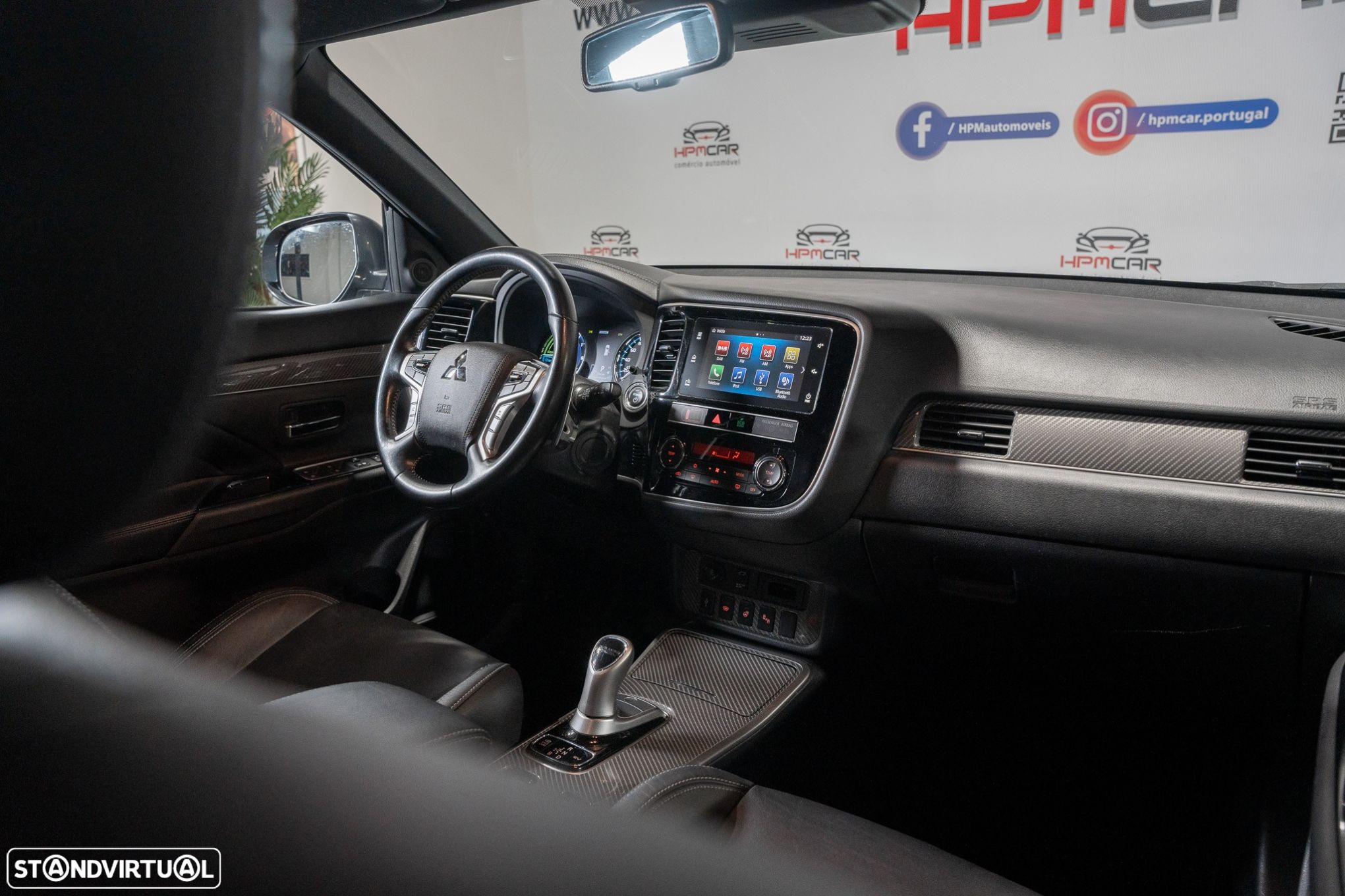 Mitsubishi Outlander 2.4 PHEV Instyle - 16