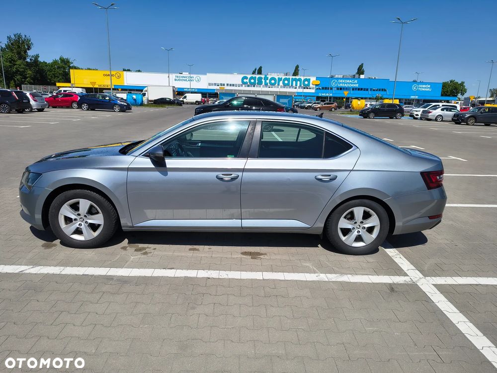 Skoda Superb 2.0 TDI Ambition - 1