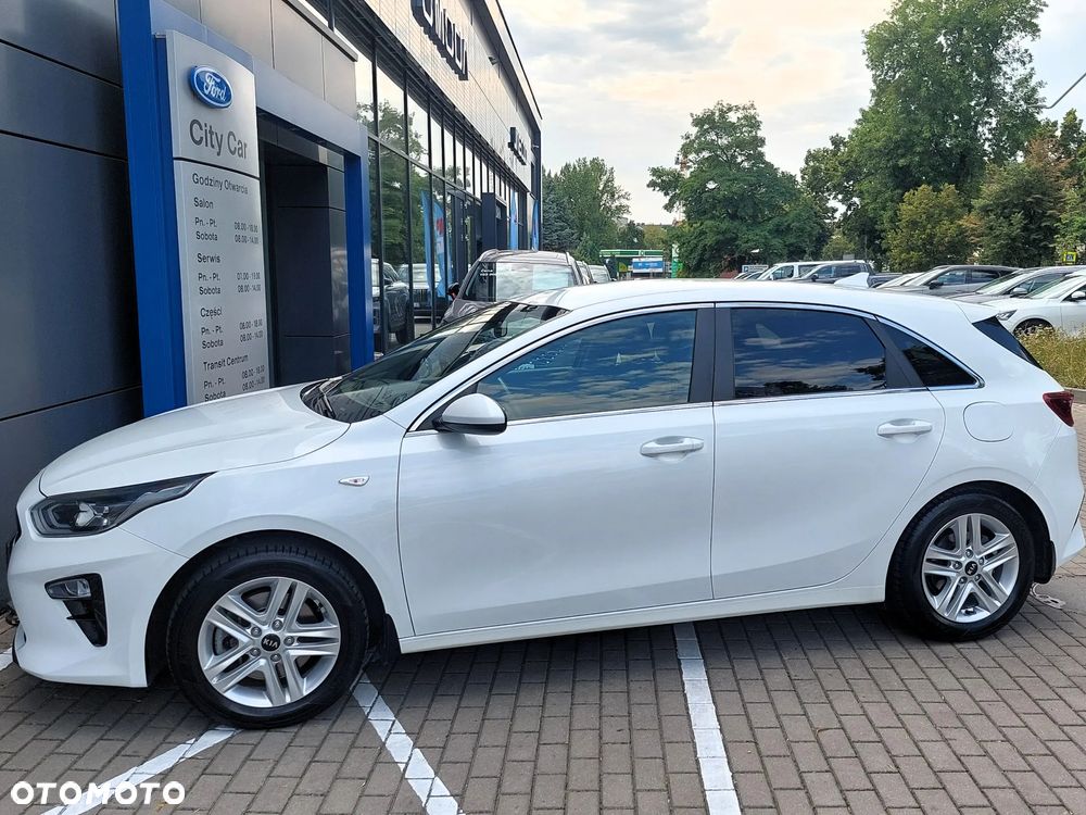 Kia Ceed 1.5 T-GDI M - 40
