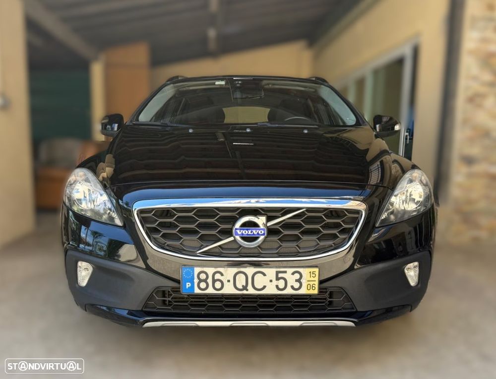 Volvo V40 Cross Country - 12