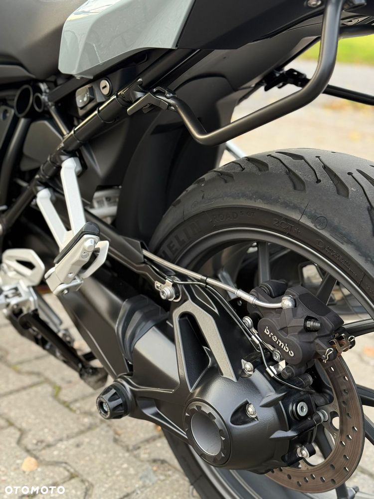 BMW R - 10