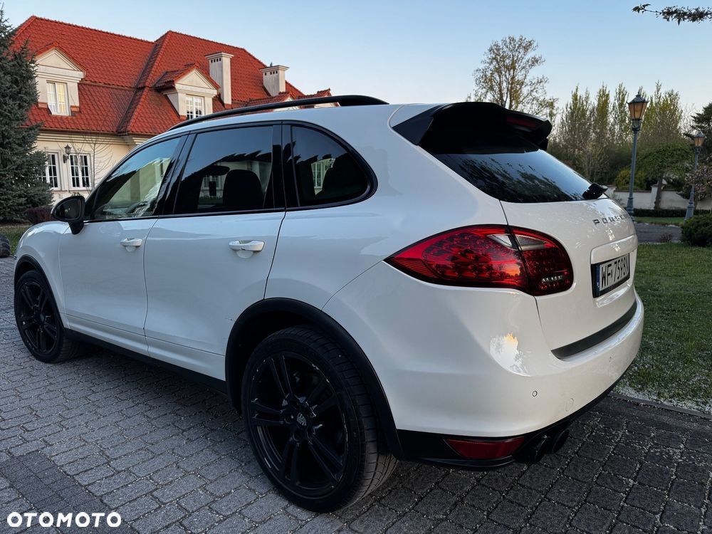 Porsche Cayenne Tiptronic S - 10