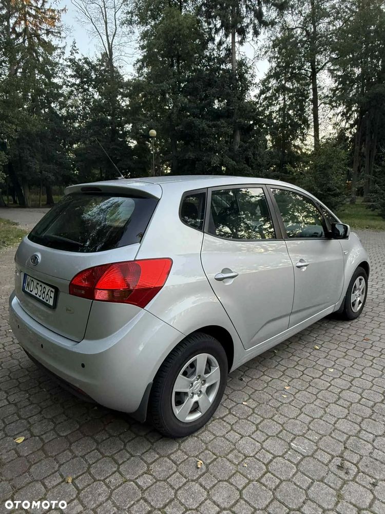 Kia Venga 1.6 M - 8