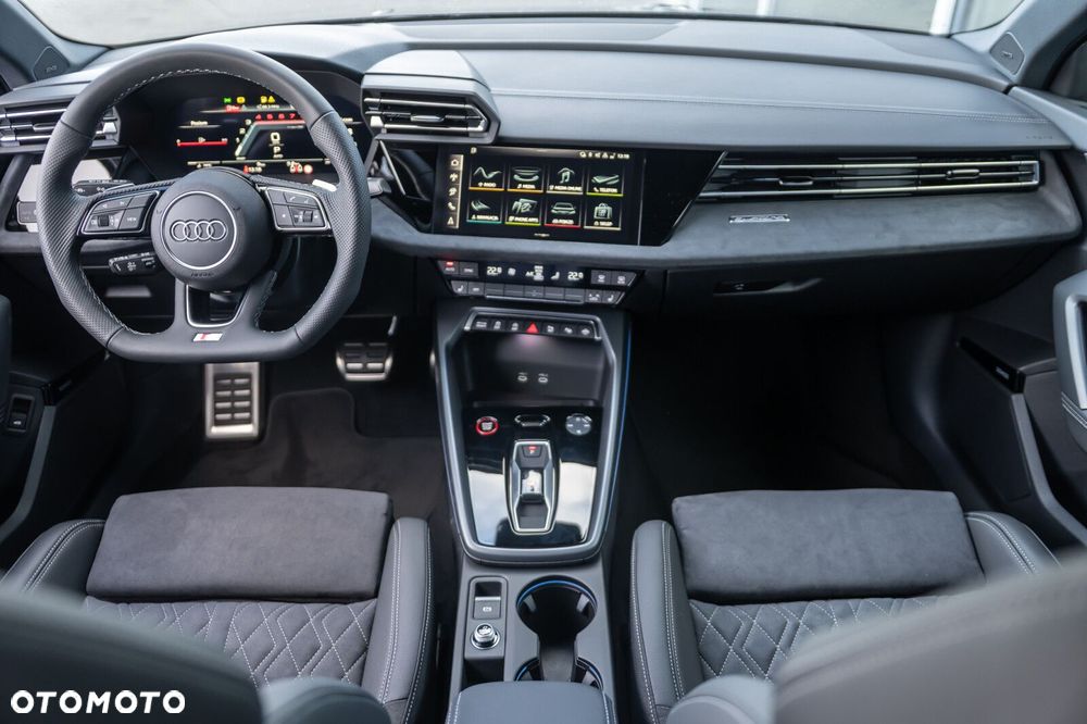 Audi S3 Limousine - 18