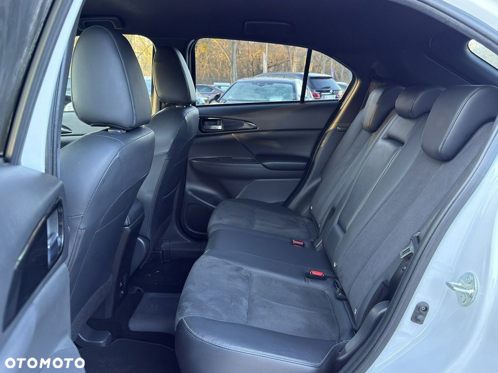 Mitsubishi Eclipse Cross - 16