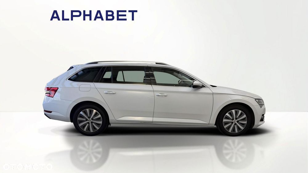 Skoda Superb 2.0 TDI SCR Style DSG - 3