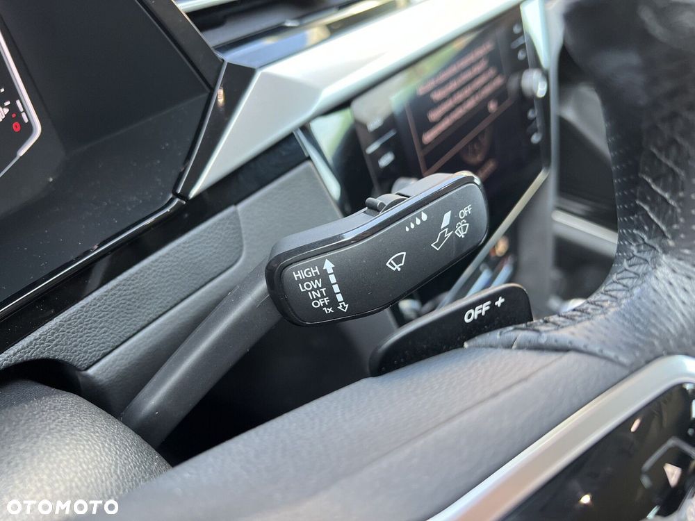 Volkswagen Arteon 2.0 TSI Elegance DSG - 24