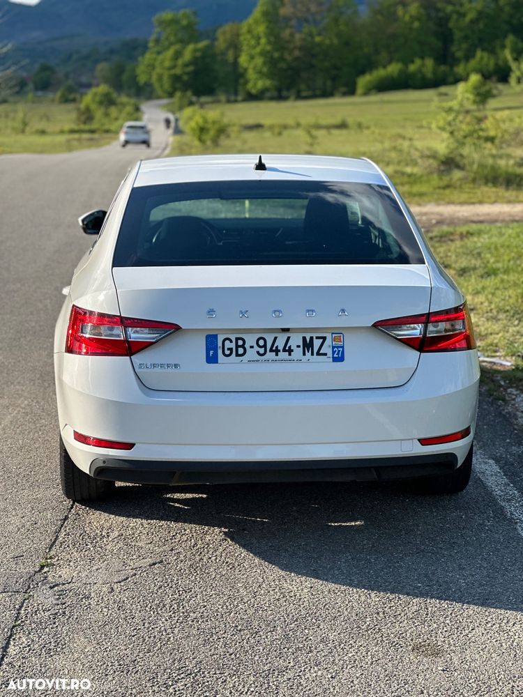 Skoda Superb - 9