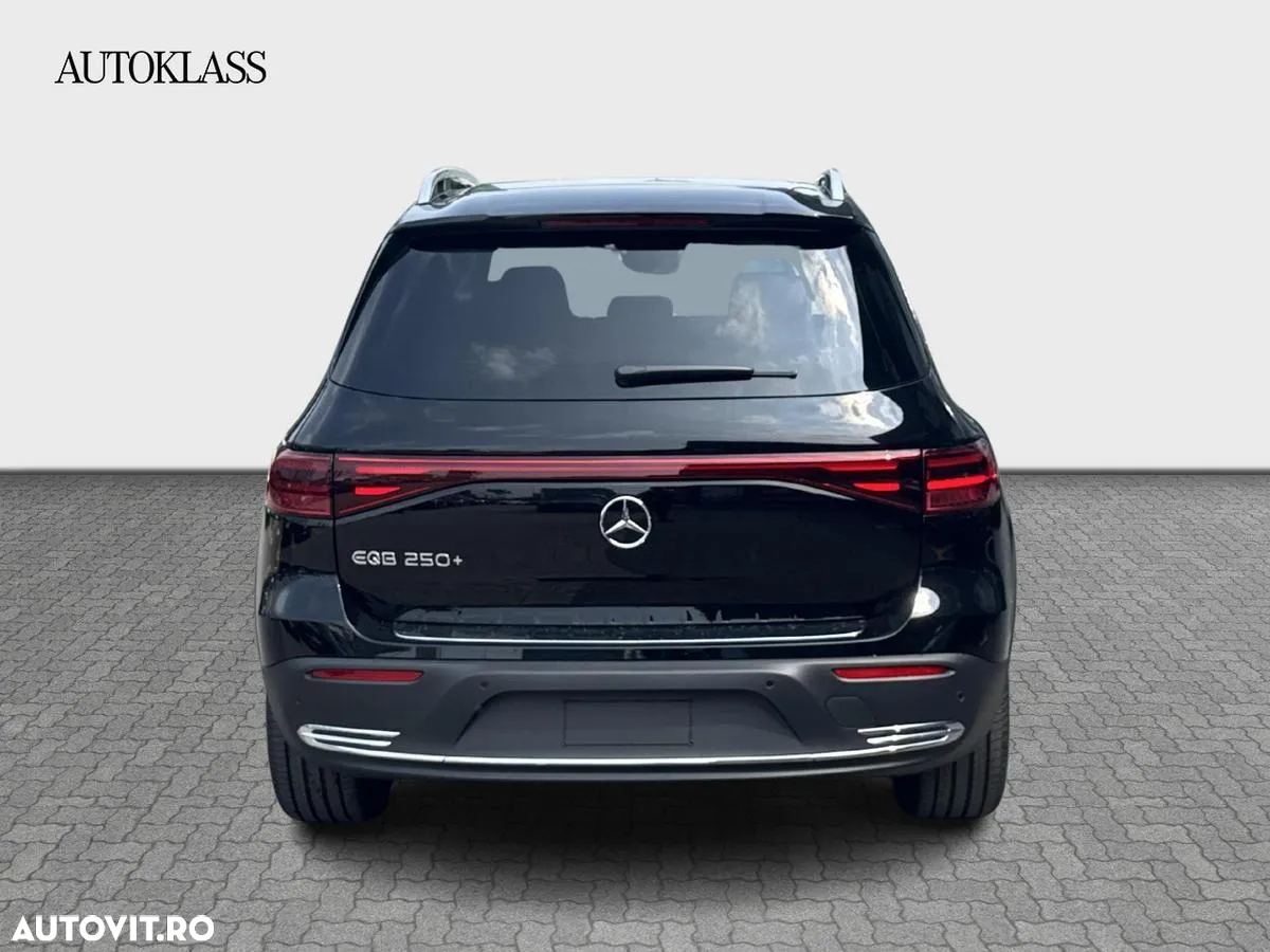 Mercedes-Benz EQB 250+ - 4