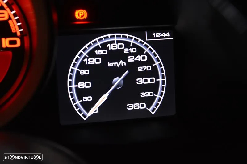 Ferrari 488 GTB - 38
