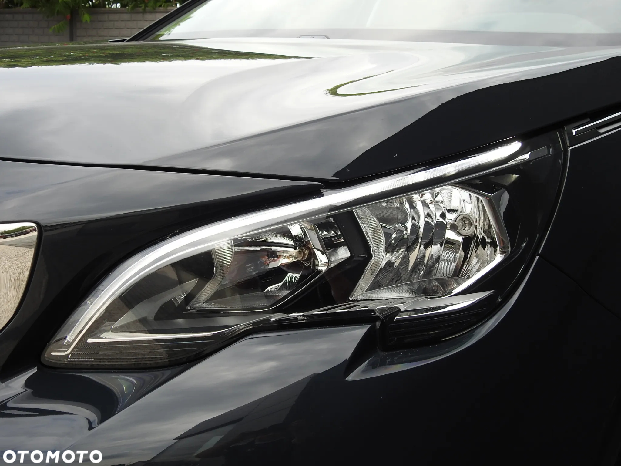 Peugeot 3008 1.6 BlueHDi Allure S&S - 33