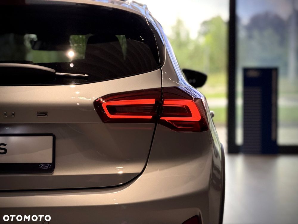 Ford Focus 1.0 EcoBoost mHEV Active X - 13