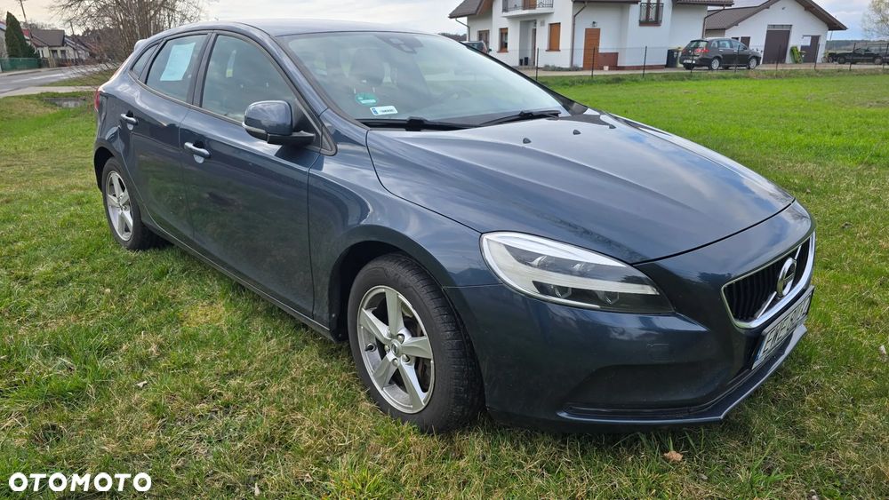 Volvo V40 D3 Drive-E Momentum - 4
