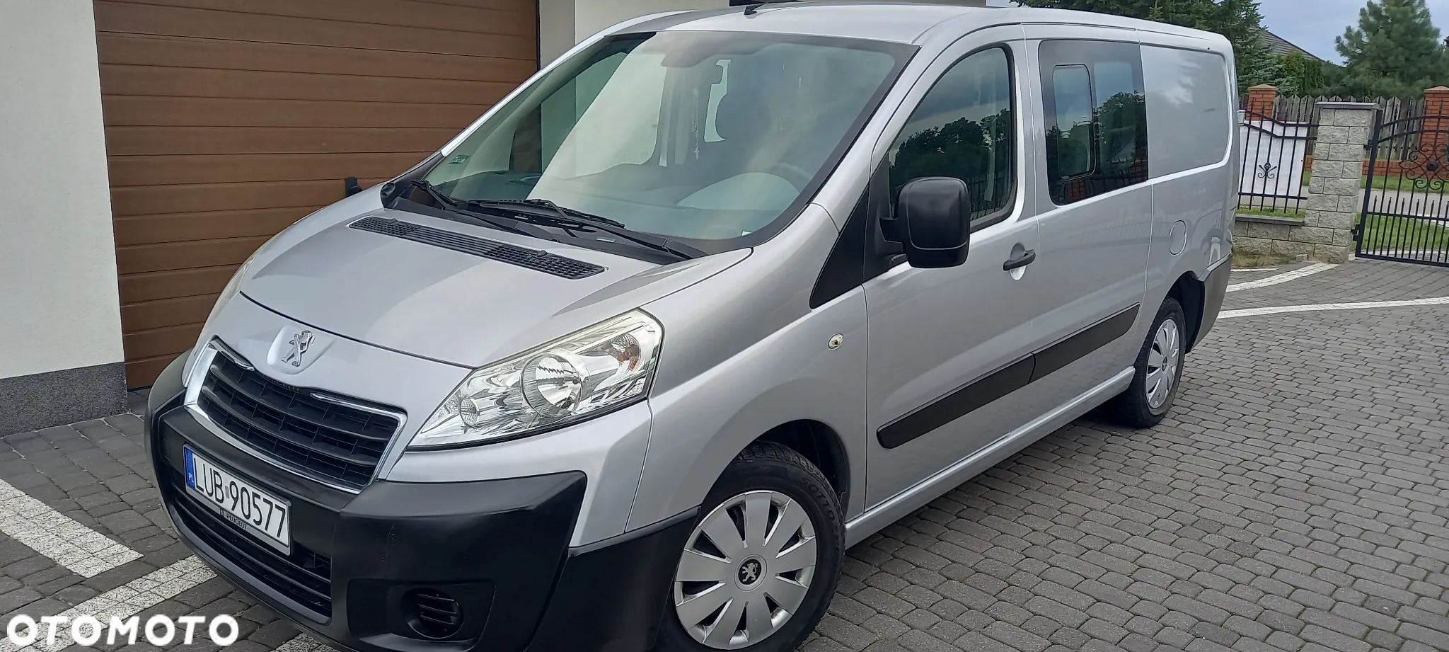 Peugeot Expert Tepee 2.0 HDi L2 Active - 1