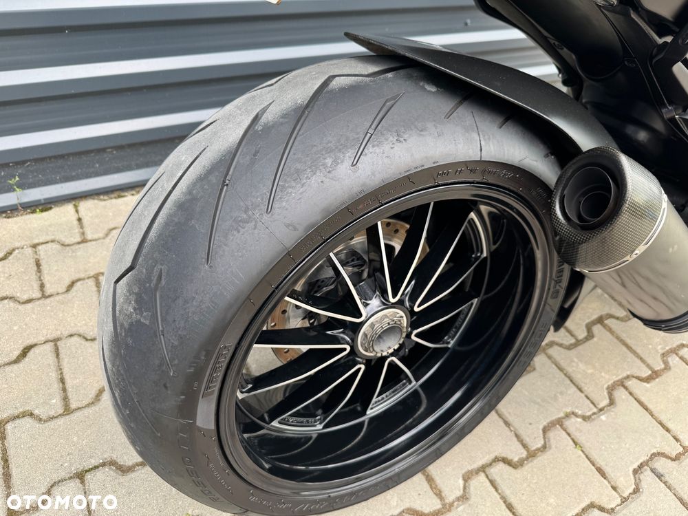 Ducati Diavel - 21