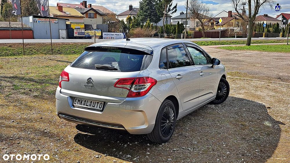 Citroën C4 VTi 120 Selection - 10