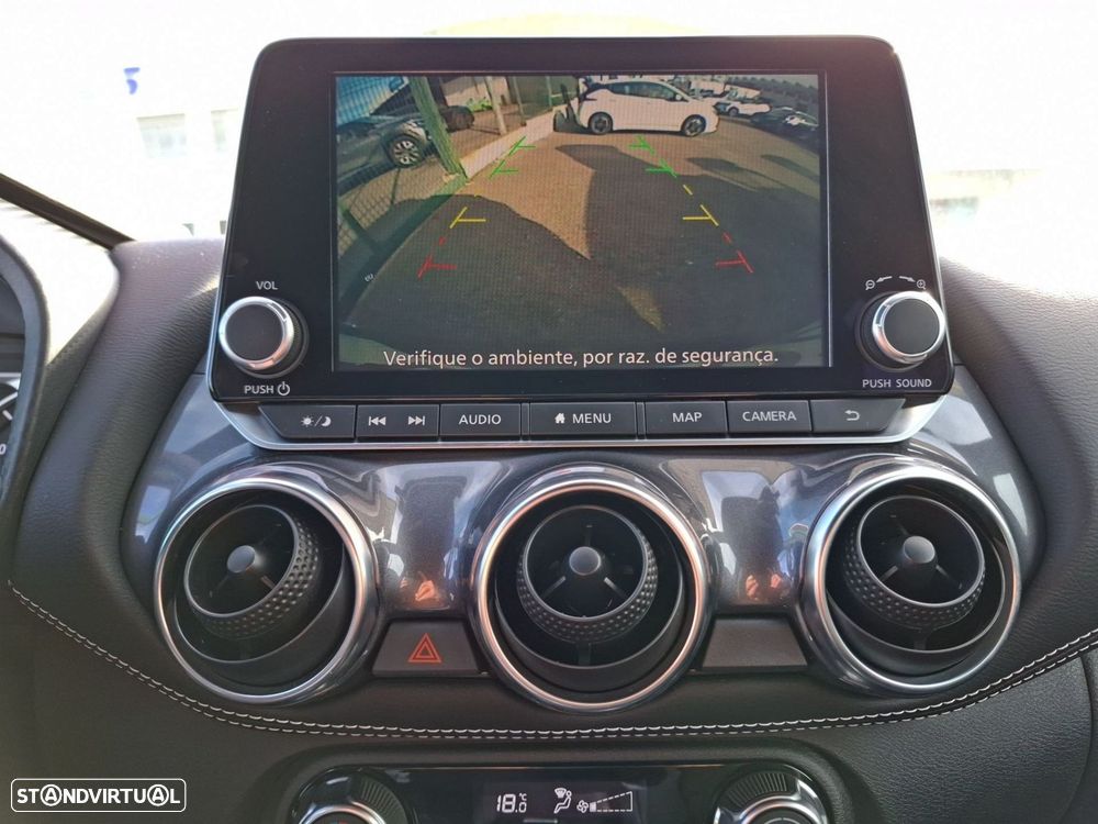 Nissan Juke 1.0 DIG-T N-Connecta NAV.+TwoTone NC DCT — fotografia 17