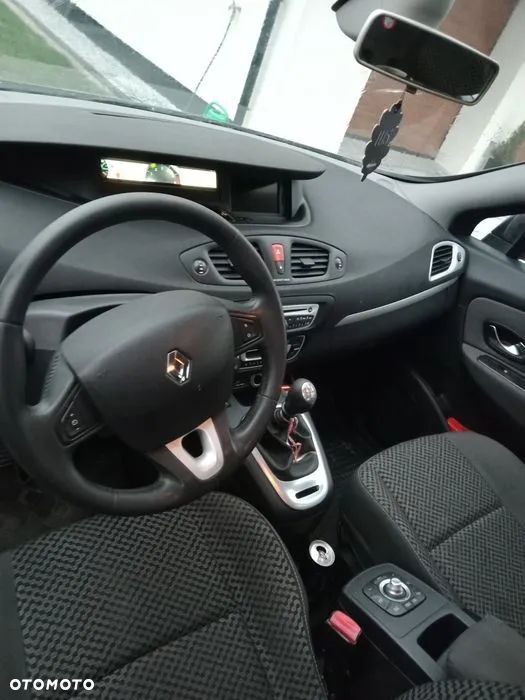 Renault Scenic 1.5dCi TomTom Edition - 4