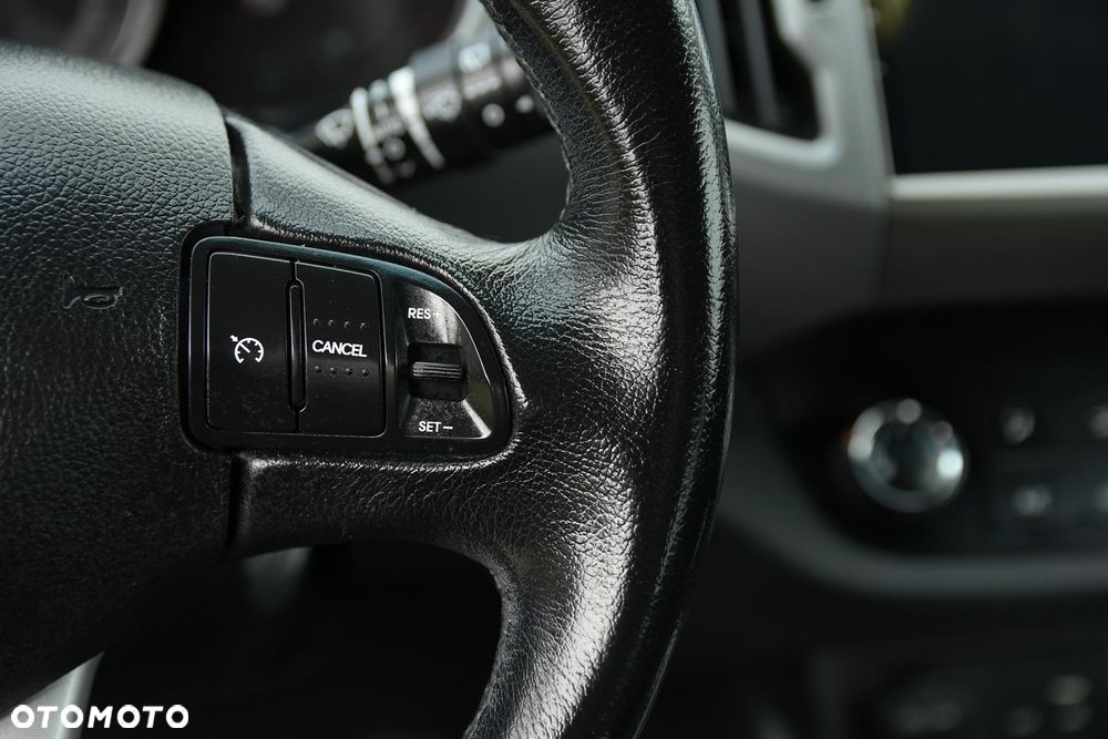 Kia Sportage 1.6 GDI 2WD ISG Attract - 32