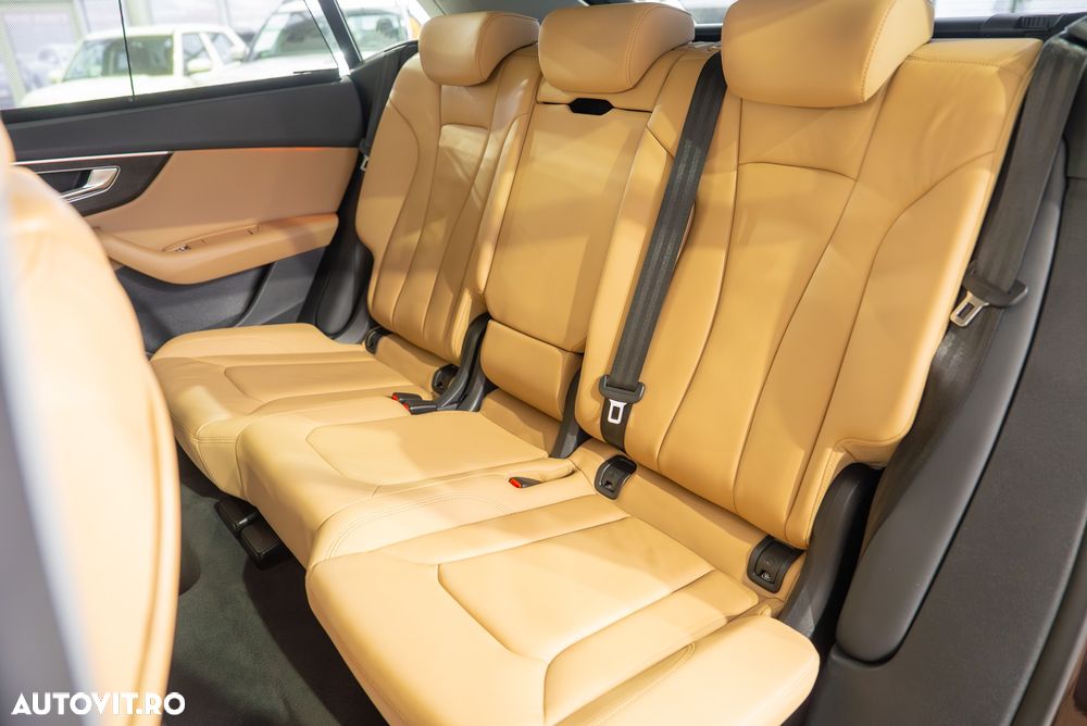 Audi Q8 3.0 55 TFSI quattro Tiptronic MHEV - 23