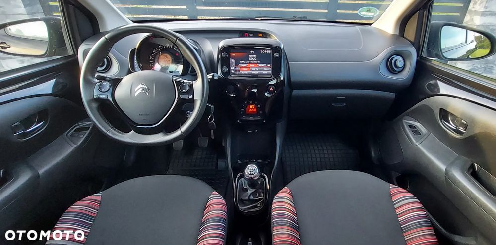 Citroën C1 VTi 72 SHINE - 29
