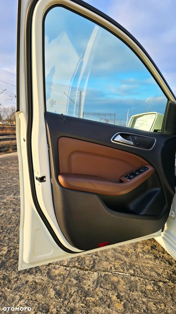 Mercedes-Benz Klasa B - 19