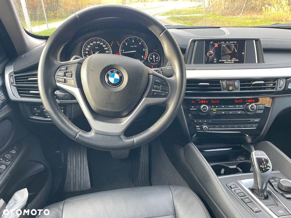 BMW X6 xDrive30d - 16