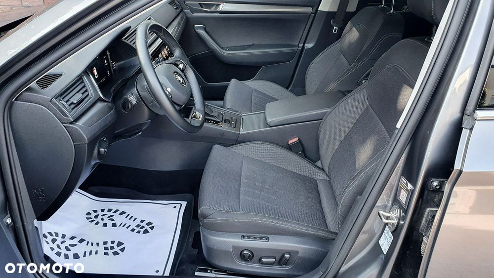 Skoda Superb 2.0 TDI SCR Style DSG - 17