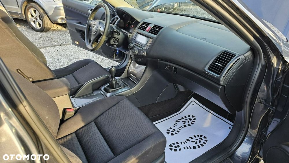 Honda Accord - 17