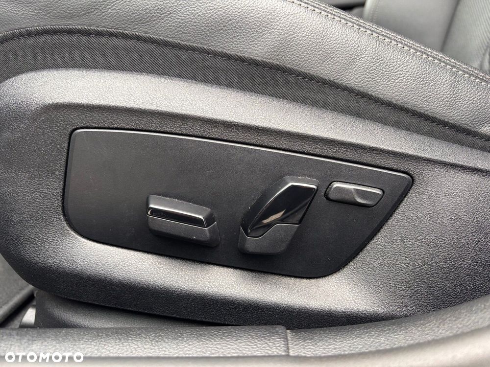 BMW Seria 5 - 13