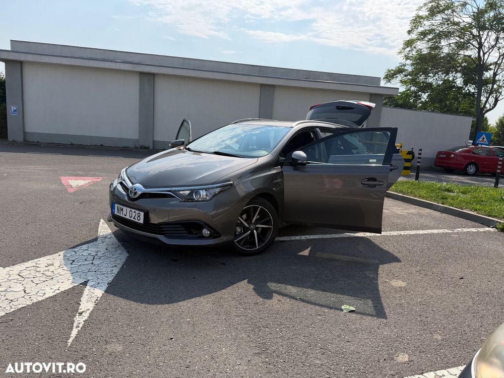 TOYOTA Auris 2017 — imagine 4
