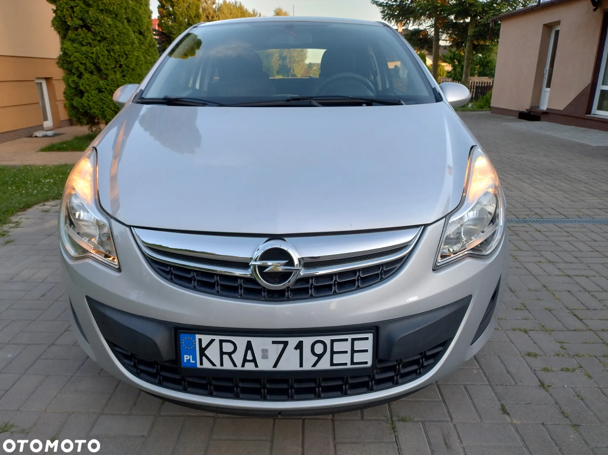 Opel Corsa 1.2 16V Enjoy - 17