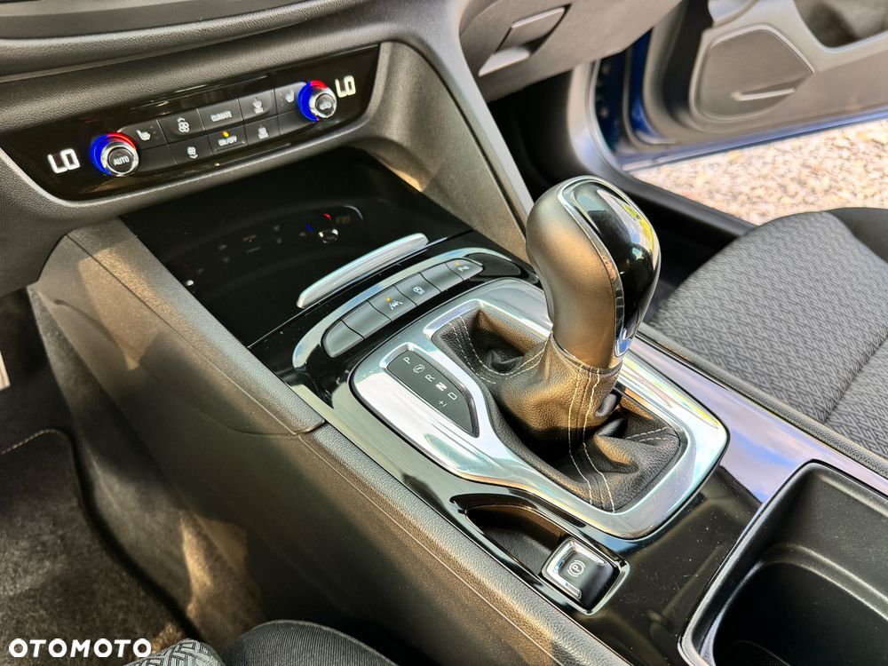 Opel Insignia 2.0 CDTI automatik Sport - 27