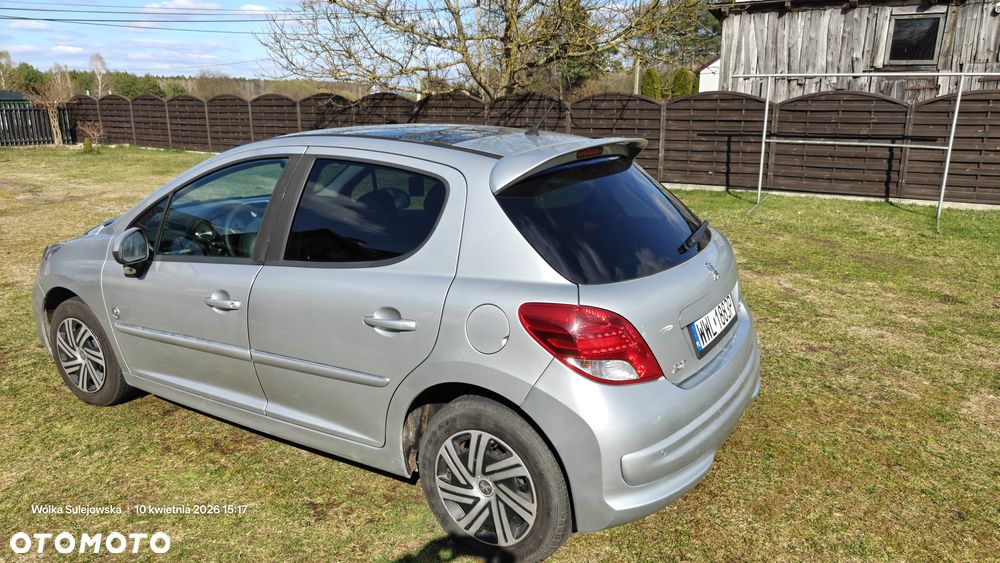 Peugeot 207 HDi FAP 90 (Blue Lion) Business-Line Niveau 1 - 8