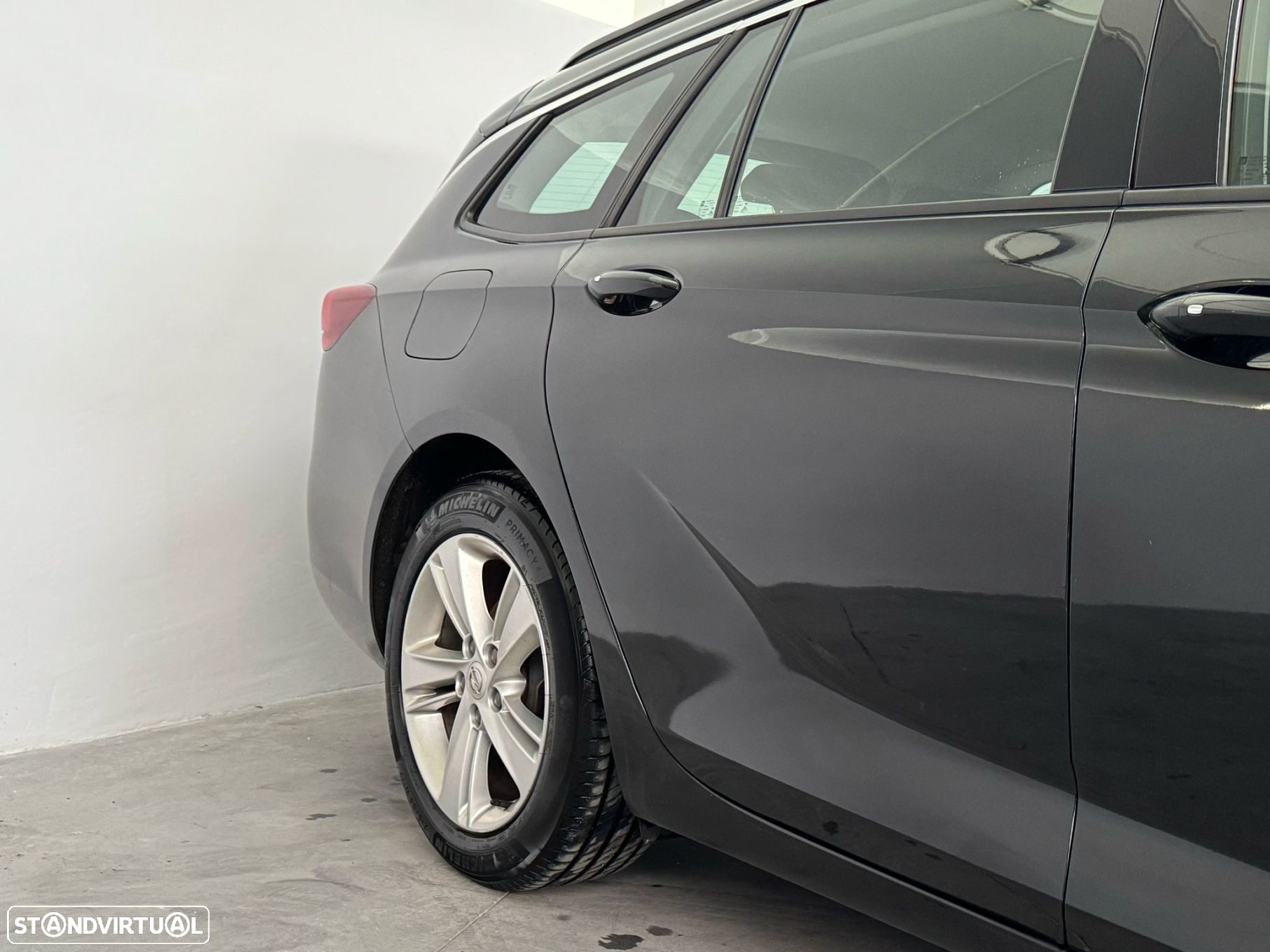 Opel Insignia Sports Tourer 1.6 CDTi Business Edition - 3