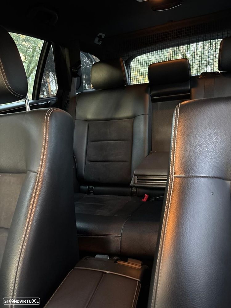 Mercedes-Benz E 250 CDi Avantgarde BlueEfficiency - 38