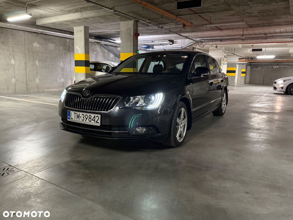 Skoda Superb - 1