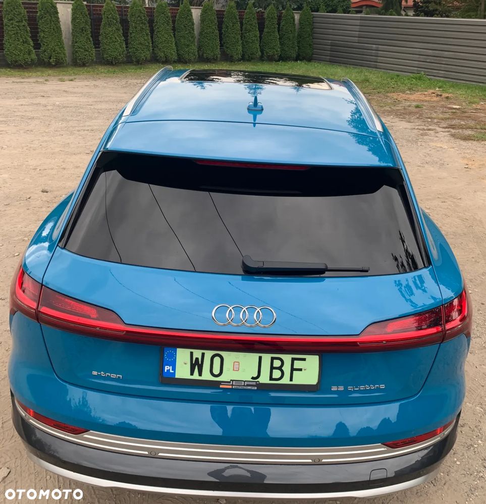 Audi e-tron 55 Quattro Advanced - 6
