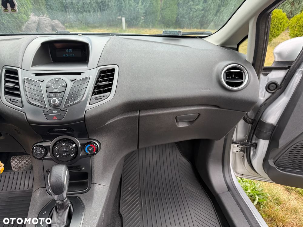 Ford Fiesta - 11