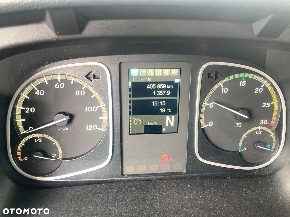 Mercedes-Benz Atego 824L zestaw - 6