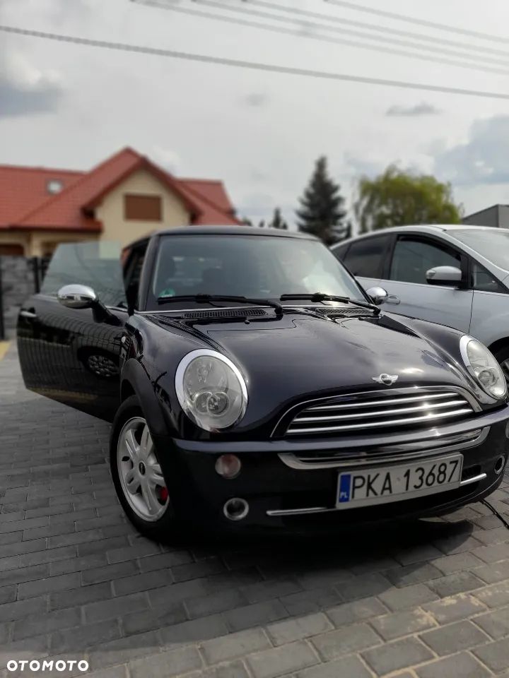 MINI Cooper Standard - 1