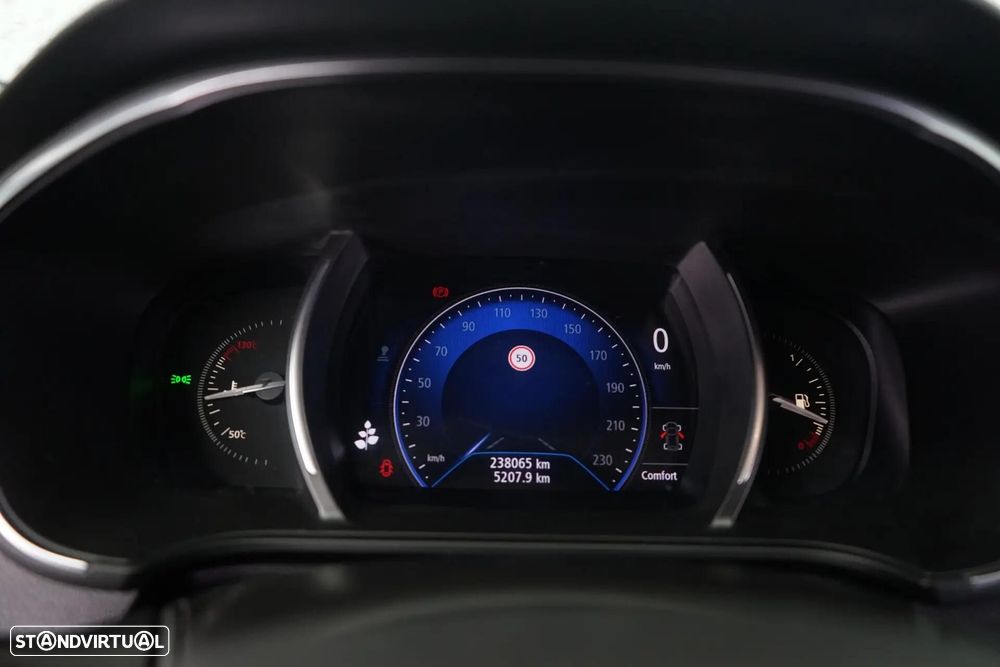 Renault Mégane 1.5 dCi Bose Edition - 27
