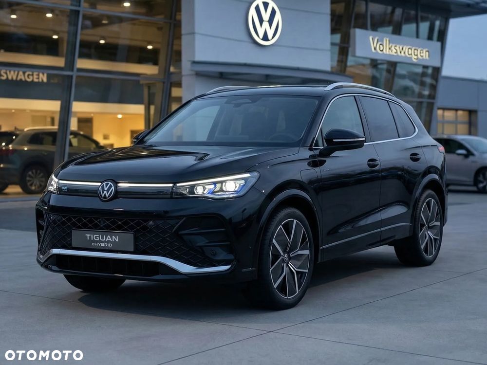 Volkswagen Tiguan - 2