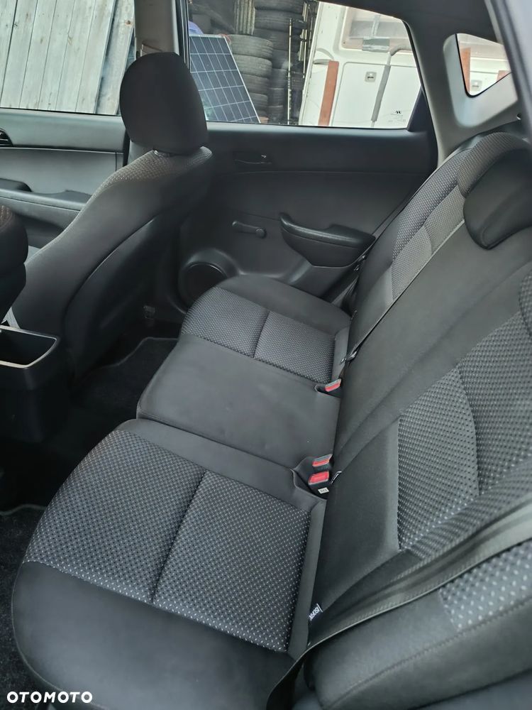 Hyundai i30 1.4 Base - 14