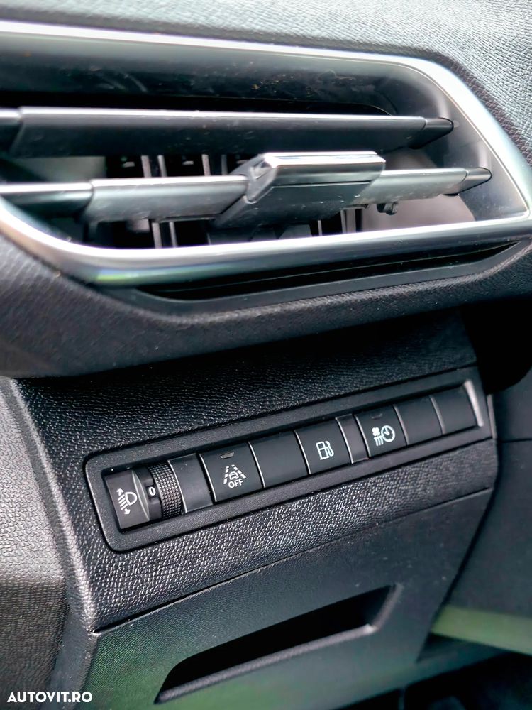 Peugeot 3008 PHEV 225 EAT8 Allure Pack - 7