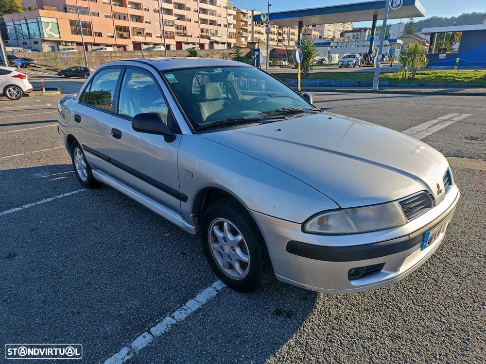 Mitsubishi Carisma SD 1.6 Avance - 1