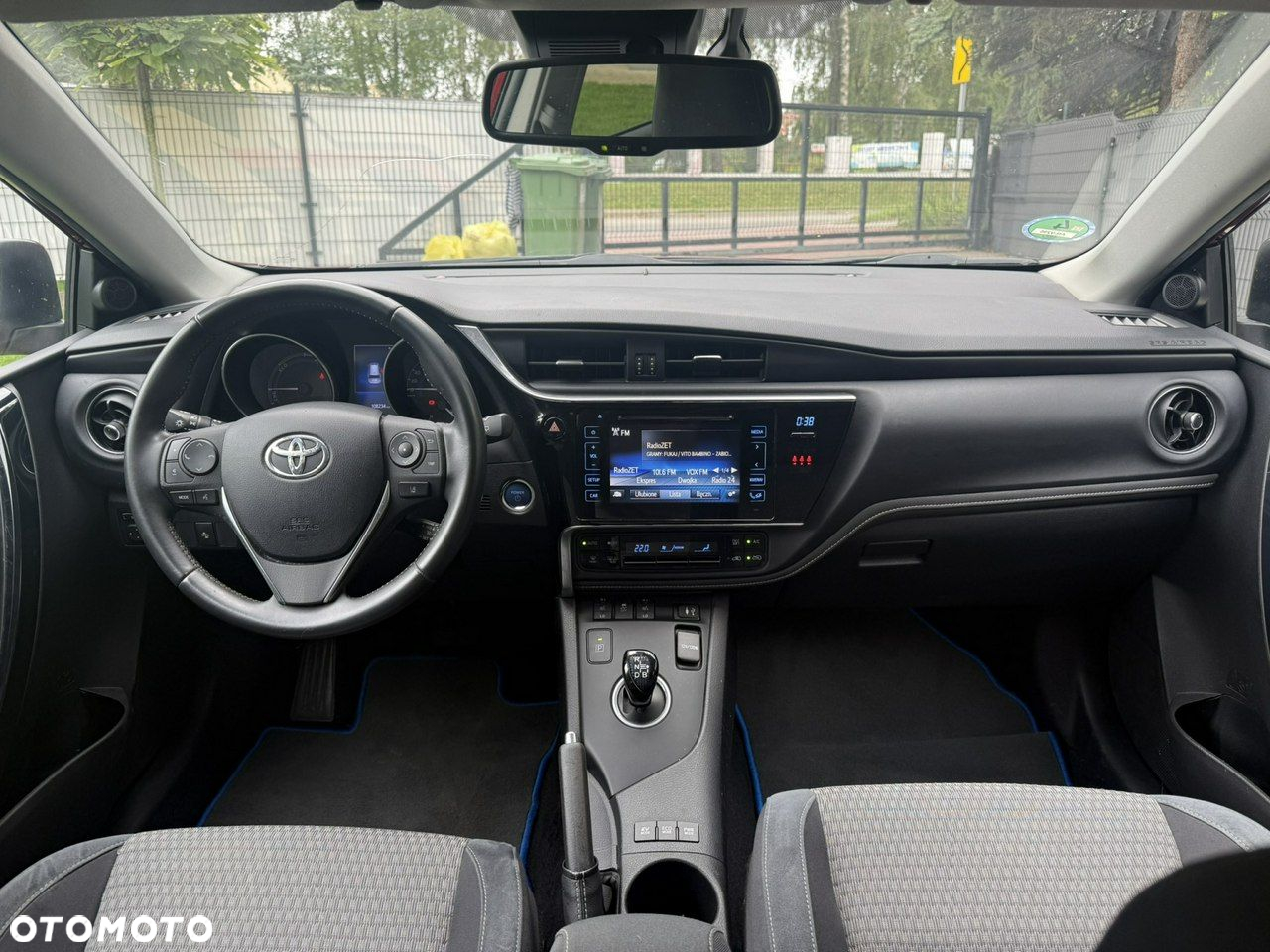 Toyota Auris - 12