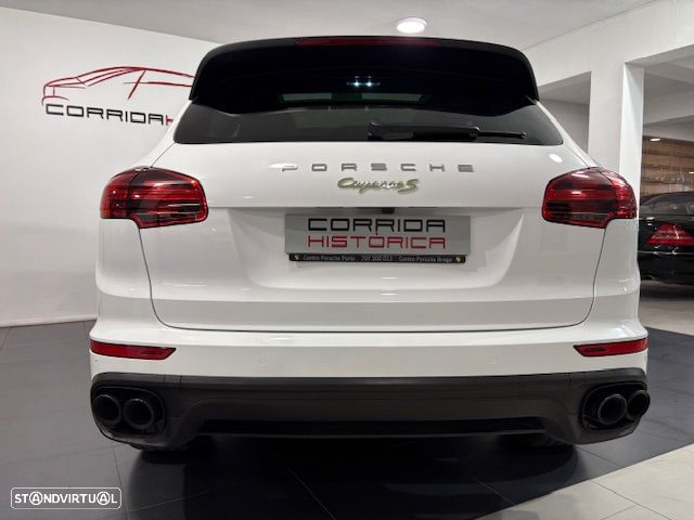 Porsche Cayenne S E-Hybrid Platinum Edition - 14