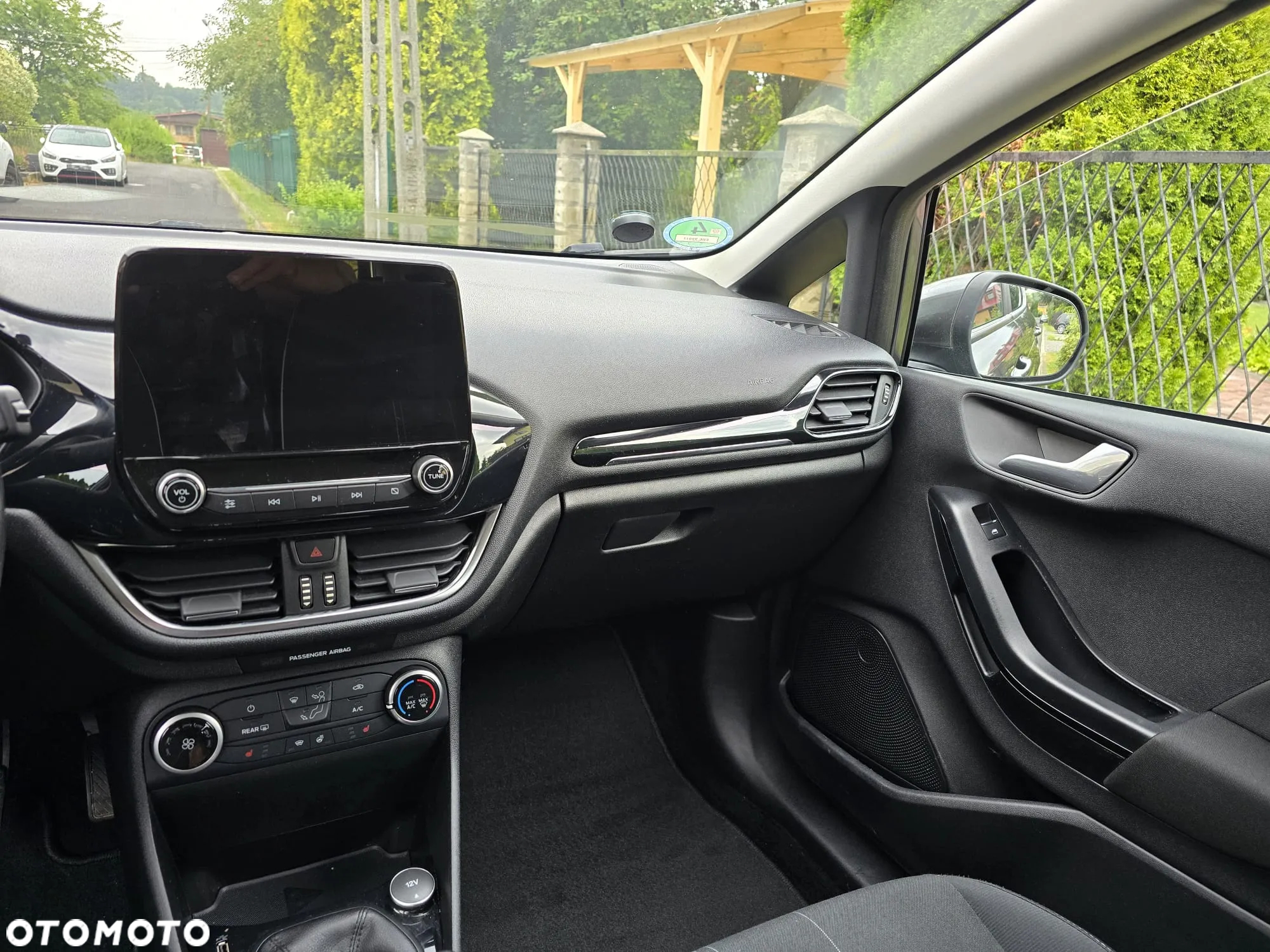 Ford Fiesta 1.0 EcoBoost S&S COOL&CONNECT - 30
